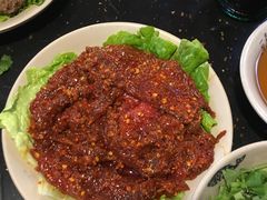 -茅草房·河畔园林火锅