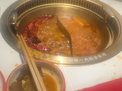 -欠火锅·水牛毛肚·团建聚餐·生日宴(何山路店)