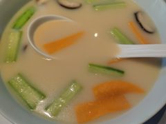 浓汤丝瓜野山菌-俏江南天津时尚曲艺主题餐厅(马场道店)