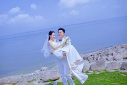 -苏菲亚婚纱摄影