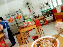 大堂-张记牛骨粉