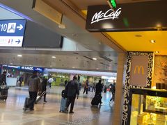 -麦当劳(西客站店)