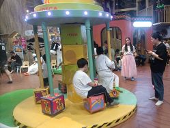 -卡通尼·Safari非洲探索乐园·生日会(金桥国际商业广场店)