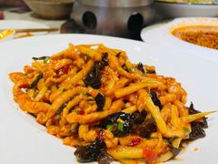 鱼香肉丝-茅庐川菜(青岛凯德店)