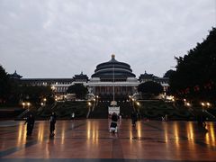 -重庆人民广场