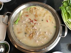 -老来福·非遗酸汤兔(凯旋路店)