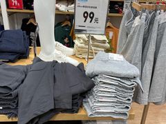 -优衣库(上海金桥太茂店)
