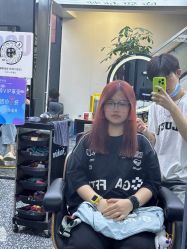 -藤野造型专业烫染接发