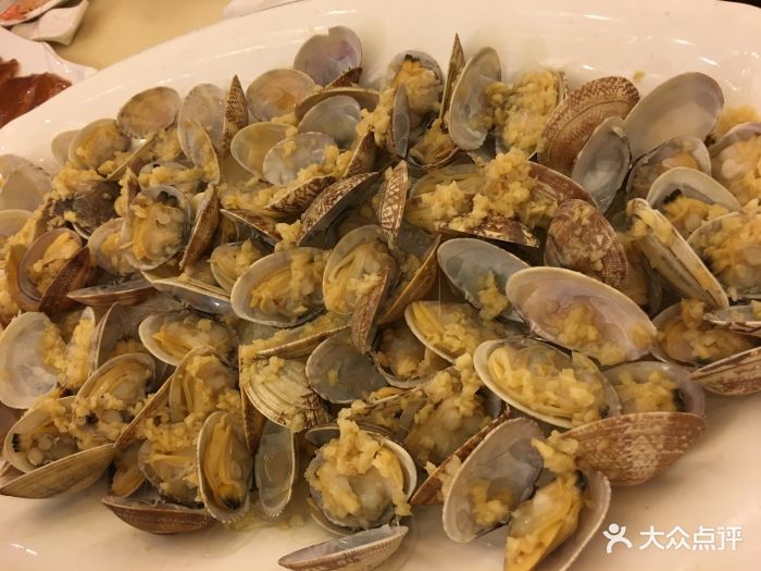蒜蓉粉丝蒸桂山蚬