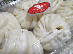 -白玉兰食品甜凤店(合生汇店)