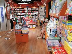 -西西弗书店(城西银泰城店)