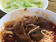 -易毛特色牛肉面(解放碑步行街店)