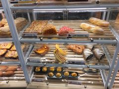-85度C(生甜甜圈研究工坊·上海局门店)
