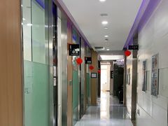 -雅悦齿科(顾村公园店)