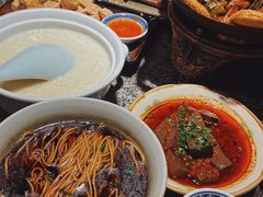 民国美龄粥-南京大牌档(龙湖长楹天街店)
