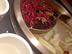 -潮火锅·麻辣牛肉火锅(观音桥方圆·LIVE店)