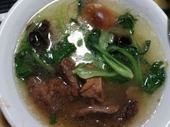 红烧牛肉面-富源春面馆(四川北路店)