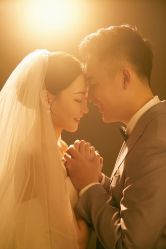 -雪中彩影婚纱摄影·微光艺术中心