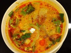 -J Daeng Seafood