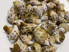 -三亚火车头万人海鲜广场