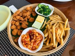 -蜈支洲岛珊瑚酒店临海阁中餐厅