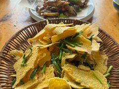 -虹海圣肉饼店家常菜馆