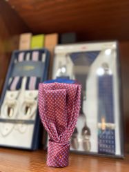 -香港威德诚洋服BESPOKE西服西装高级定制(上海湾一店)
