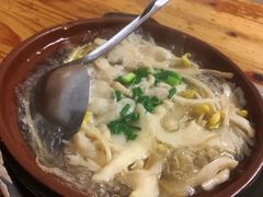 三鲜砂锅-汝萍传统蘸水菜(春华路总店)