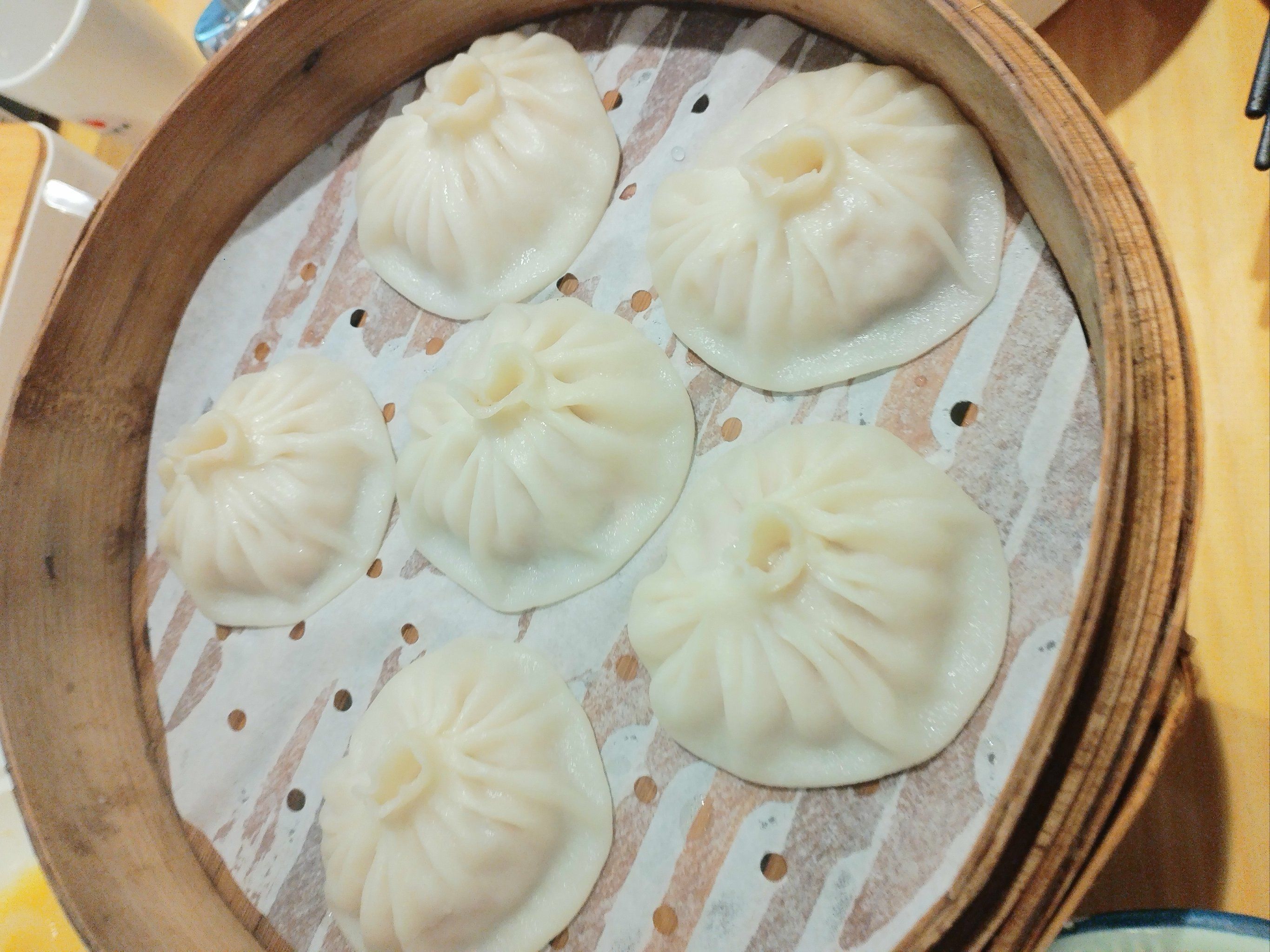 小六汤包,舌尖上品.