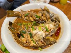 家焖杂拌鱼-日月昇海鲜码头(开发区五彩城店)