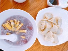 -爱的果实月嫂育婴师(世纪东方店)
