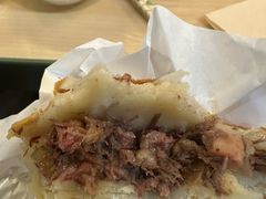 -闫家驴肉老店(华电一校店)