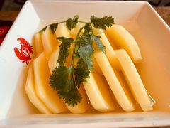 土豆-七欣天香辣蟹火锅(上海银亿滨江店)