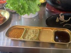 -胡悦里韩式烤肉(芝罘万达广场店)