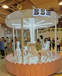-多多淘儿童体验中心(重庆来福士店)