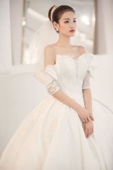 -艾米丽婚纱礼服