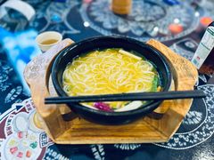 -桥香园过桥米线(国贸店)