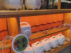 -阿瓦山寨·湘菜现炒·剁椒鱼头王(咸阳总店)