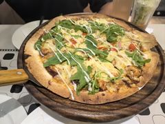 卡真鸡肉薄脆披萨-LouisTime路易时光(蕴川路店)