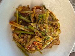 -渔语鱼新川菜Bistro(万象天地店)