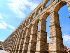 -塞哥维亚输水道