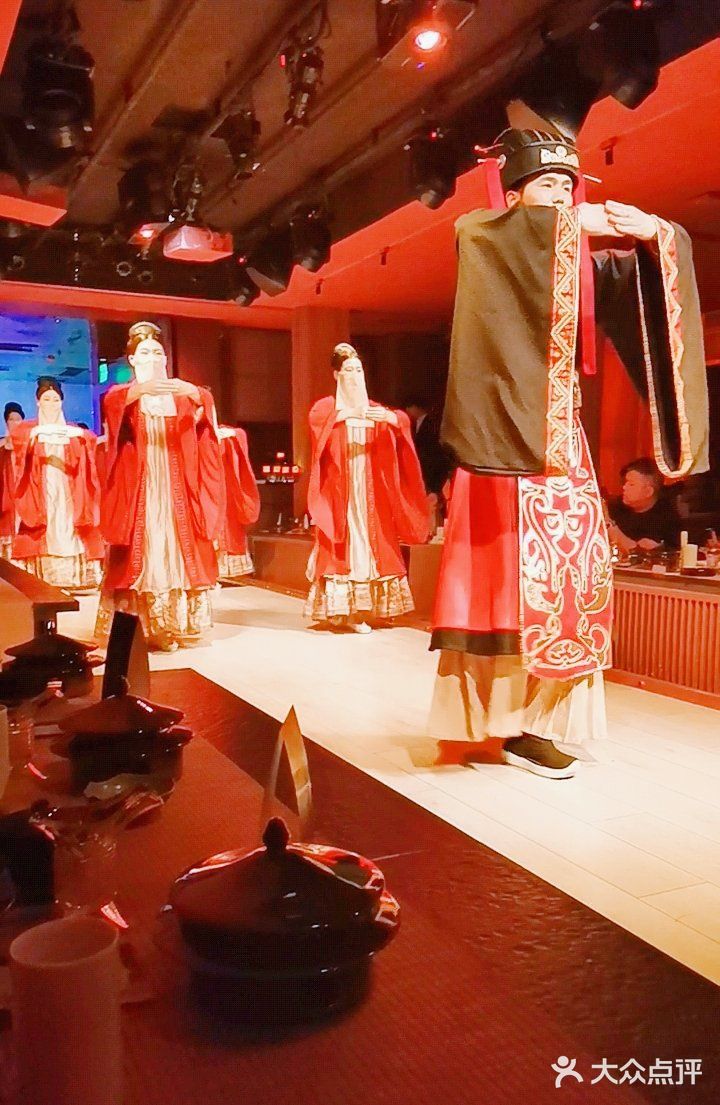 北京宫宴餐厅- -有种时空穿越感的沉浸式餐厅