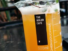 -锅炉咖啡·西餐·音乐酒厂