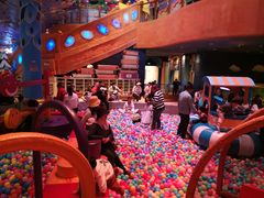 -七彩云南欢乐世界