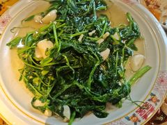 -耙吉吉川味小酒馆(本地人回头店)