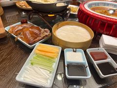 -唐山宴百姓府邸院落中餐