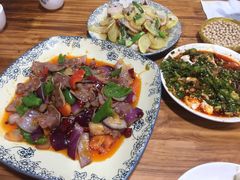 -将就吃农家特色土菜馆