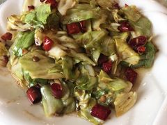 -唐师傅湘西名菜馆(武陵路店)