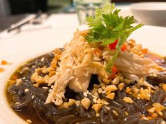 酸辣鸡丝蕨根粉-港丽餐厅(高德置地店)