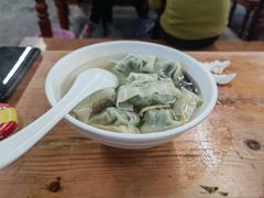 -忆秦园小笼包(惠山古镇总店)